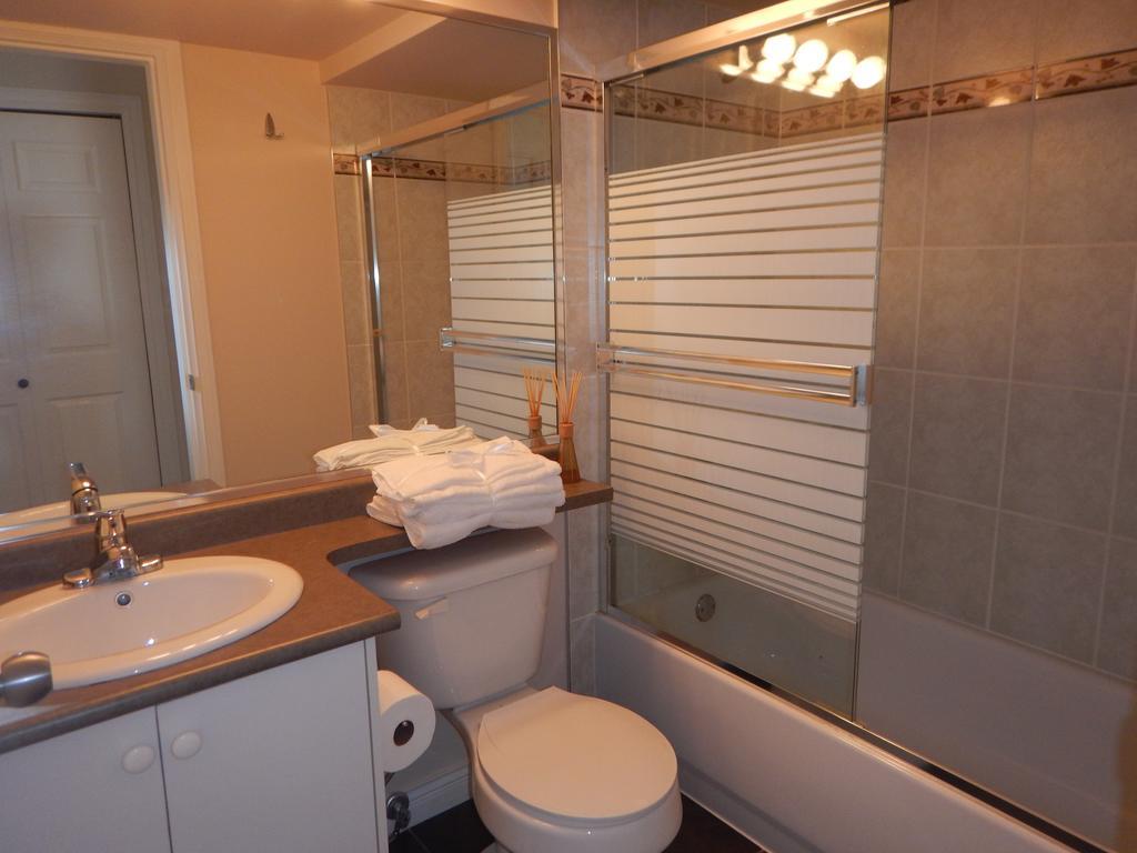 Clean And Quiet 2 Bdr 2 Bthr Private Entrance Entire Guests Suite Near Coquitlam Center Mall And Skytrain Cameră foto